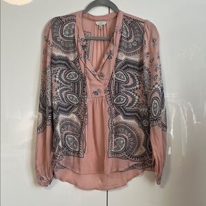 Lucky Brand NWOT Blush and Grey Paisley Bohemian Cotton Blouse, Size M